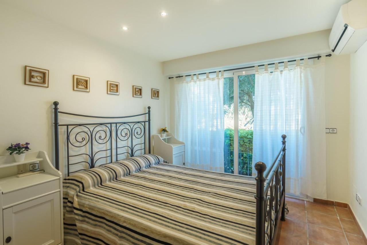 Ca-4 Calella De Palafrugell 4 Pax Apartamento Exterior foto